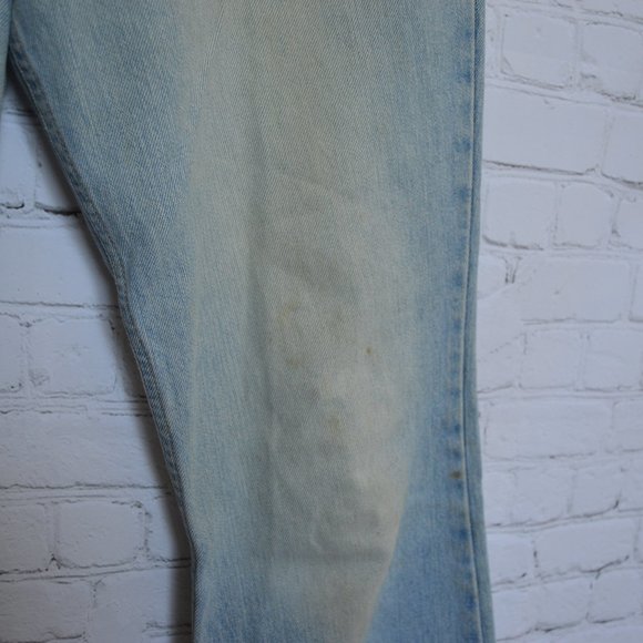 Vintage Low Rise Flare Jeans - Picture 5 of 5